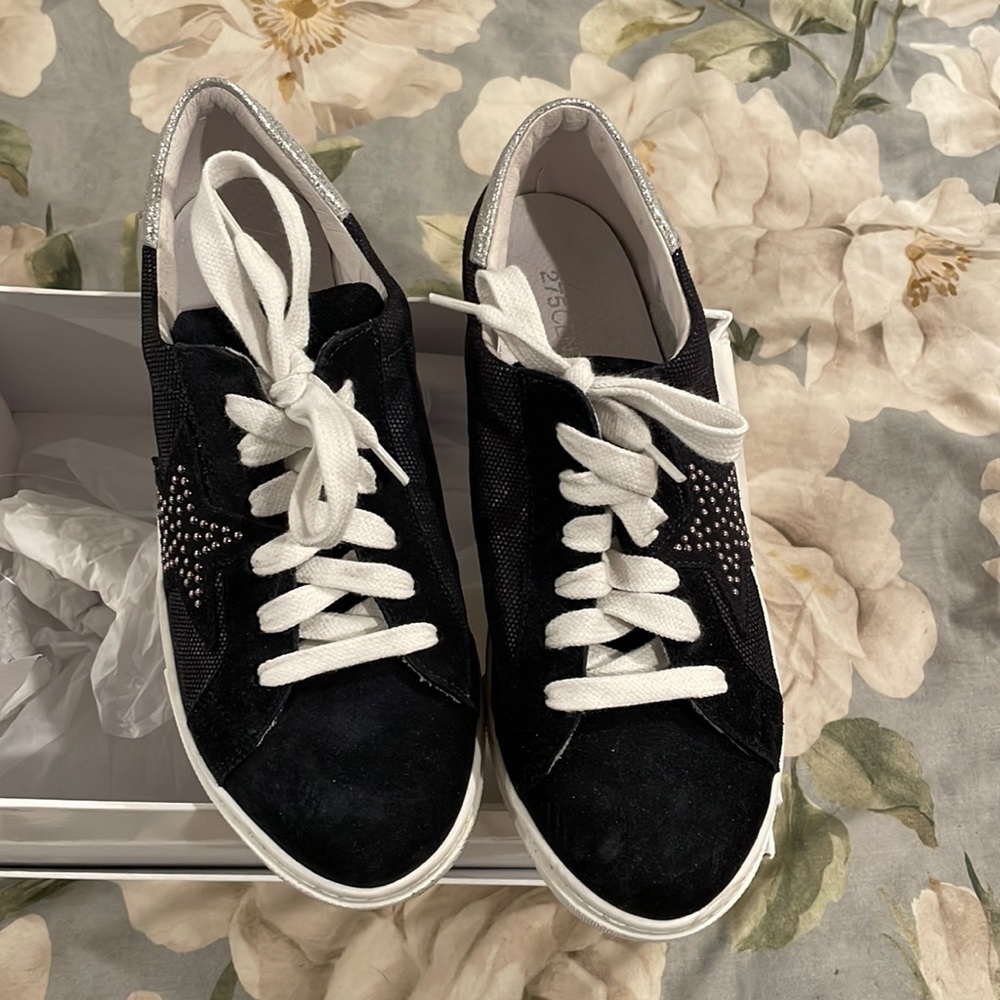 275 Central Sneakers